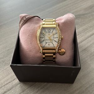 Juicy Couture Fashion Dalton Bracelet Watch Beautiful